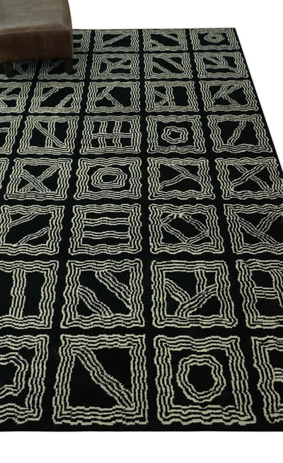 Modern Geometrical Square design Black and Ivory 5x8 Hand loom wool area Rug - The Rug Decor