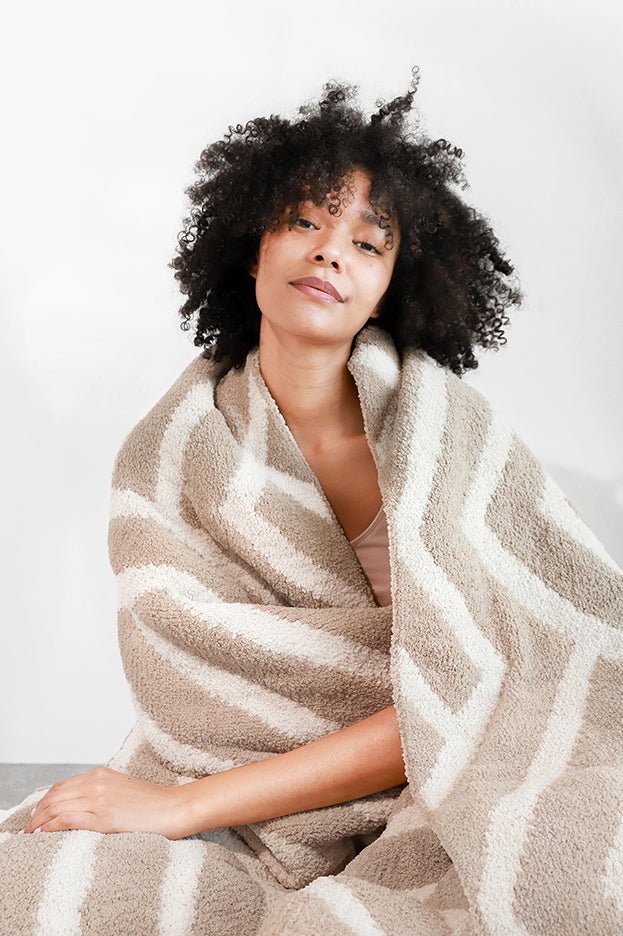 Modern Stripes Pattern Maze Pom Pom Soft and Cozy Throw Blanket - The Rug Decor