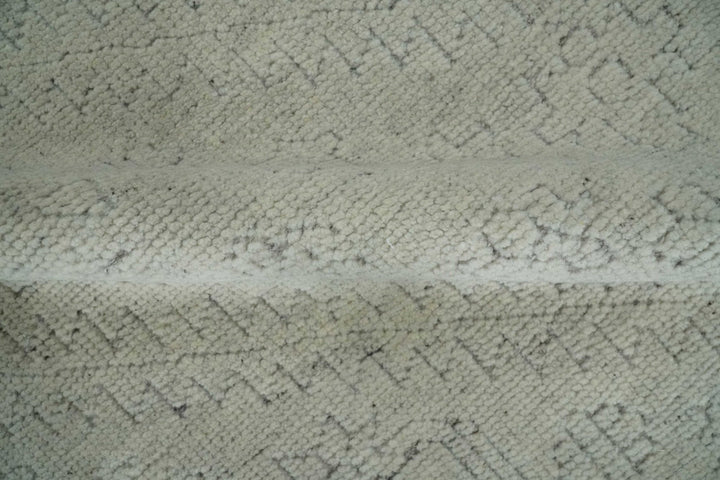 Neutral Contemporary 8x10 Medallion Beige 8x10 Hand knotted wool area rug - The Rug Decor