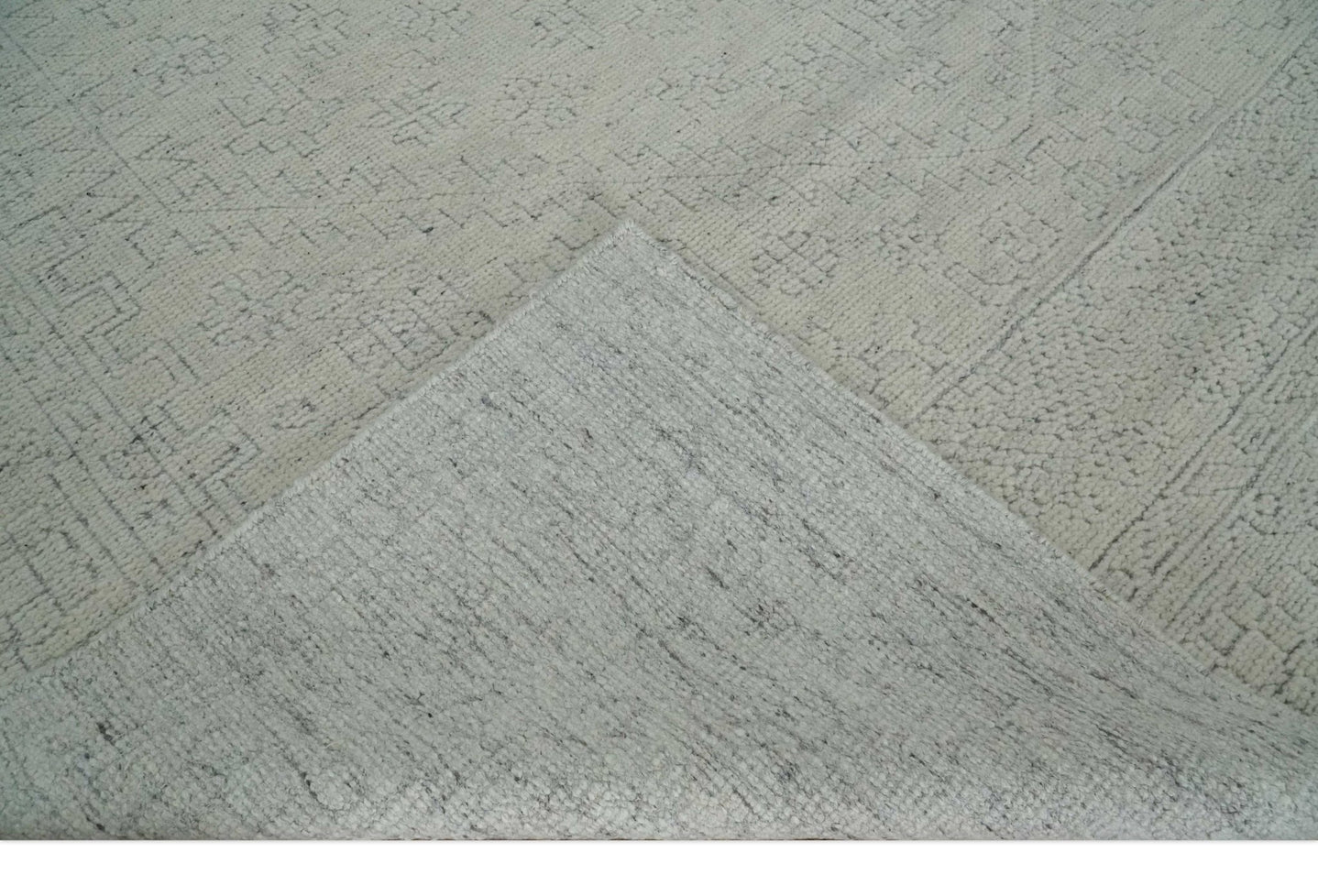 Neutral Contemporary 8x10 Medallion Beige 8x10 Hand knotted wool area rug - The Rug Decor