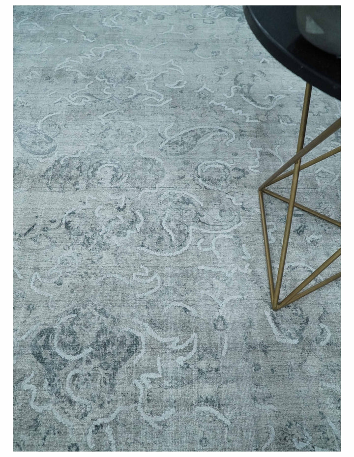 One of a Kind Traditional 8x10 Ivory, Gray and Charcoal Traditionally Hand Loomed Art Silk Area Rug | AE21810 - The Rug Decor