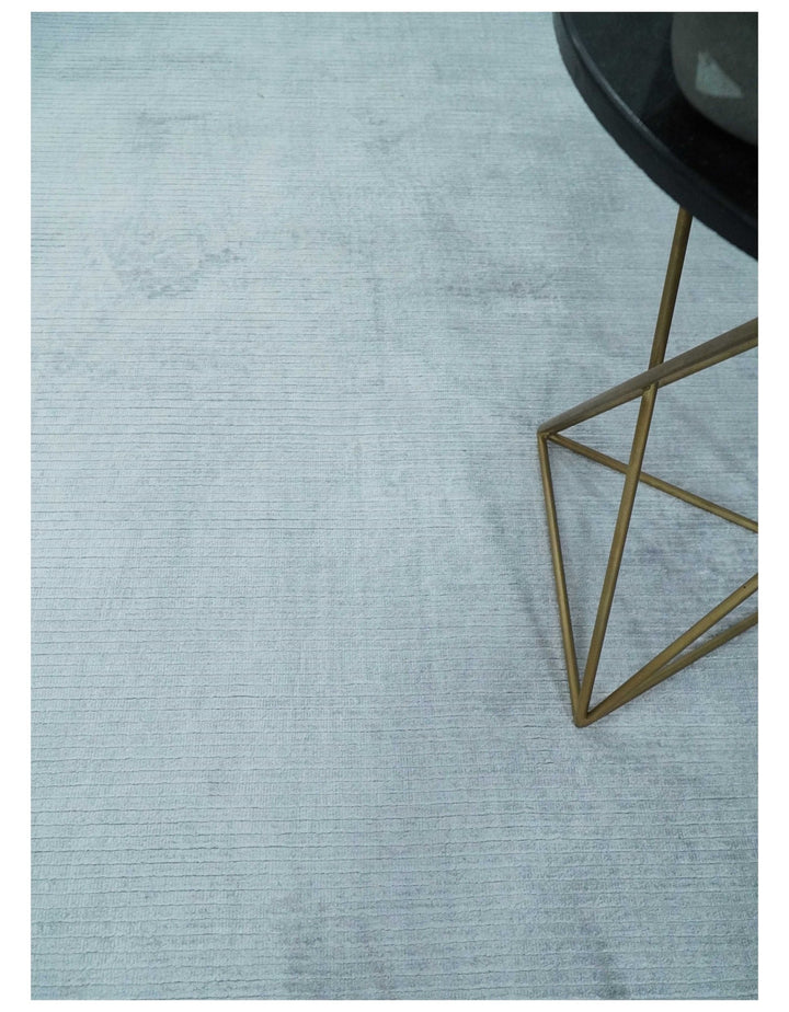 Plain Solid 8x10 Hand Loomed Silver Modern Minimalist Scandinavian Art Silk Rug | AE4810 - The Rug Decor