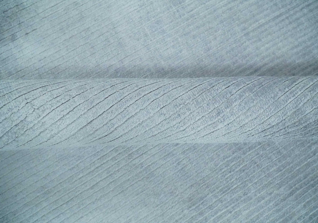 Plain Solid 8x10 Hand Loomed Silver Modern Minimalist Scandinavian Art Silk Rug | AE4810 - The Rug Decor