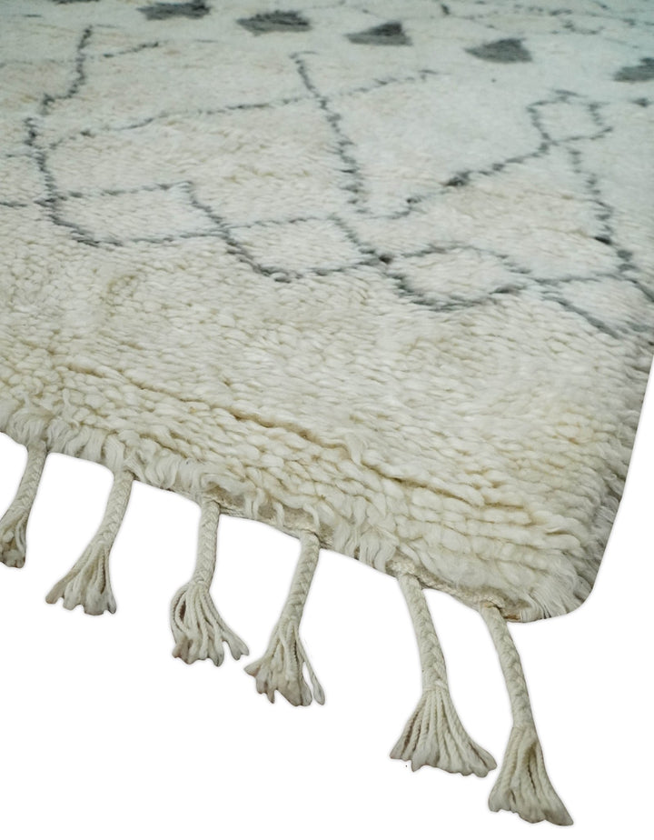 Plush Thick Beni Ourain 8x10.5 Ivory and Charcoal Geometrical design Moroccan Rug Made with fine Wool - The Rug Decor