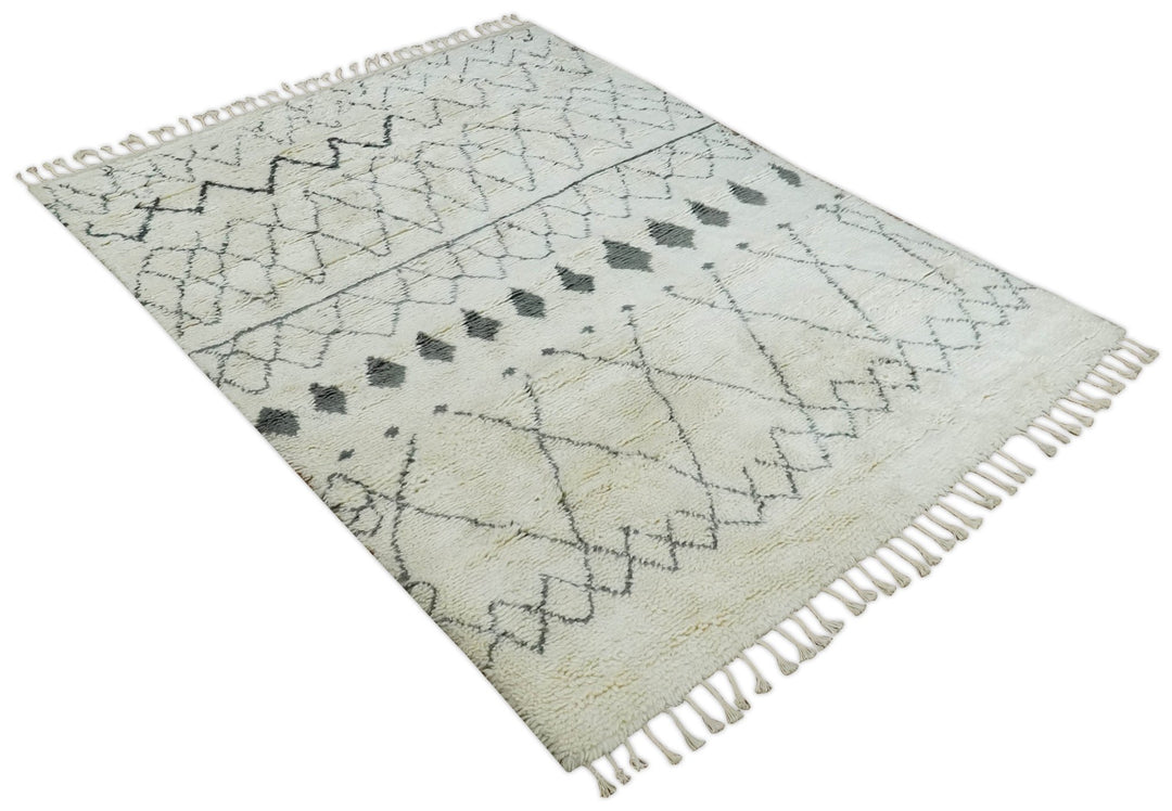 Plush Thick Beni Ourain 8x10.5 Ivory and Charcoal Geometrical design Moroccan Rug Made with fine Wool - The Rug Decor