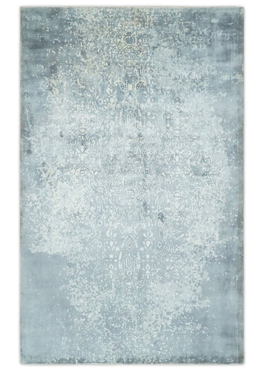Premium Style Silver and Gray Traditional Medallion 5x8 Hand loom Viscose Area Rug - The Rug Decor