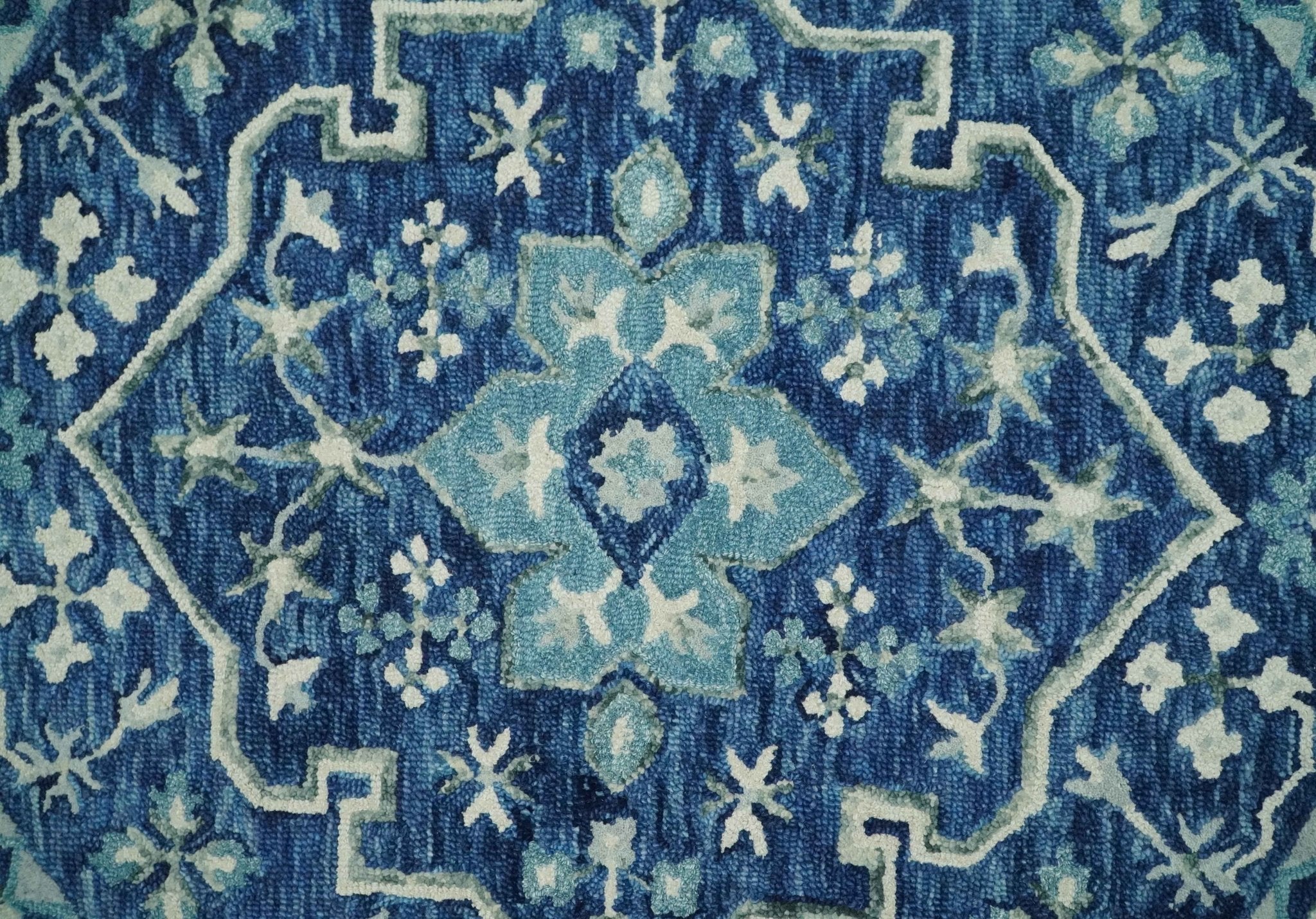 Round 3x3, 4x4, 5x5, 6x6, 8x8, 9x9 Feet Blue, Aqua and Ivory Heriz Hand  Tufted Floral Wool Rug