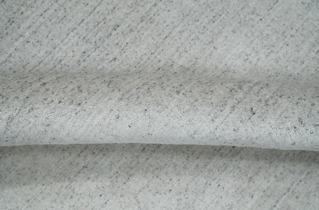 Shaded Solid Silver and White Scandinavian 5x7 Blended Wool Flatwoven Area Rug | HL25 - The Rug Decor