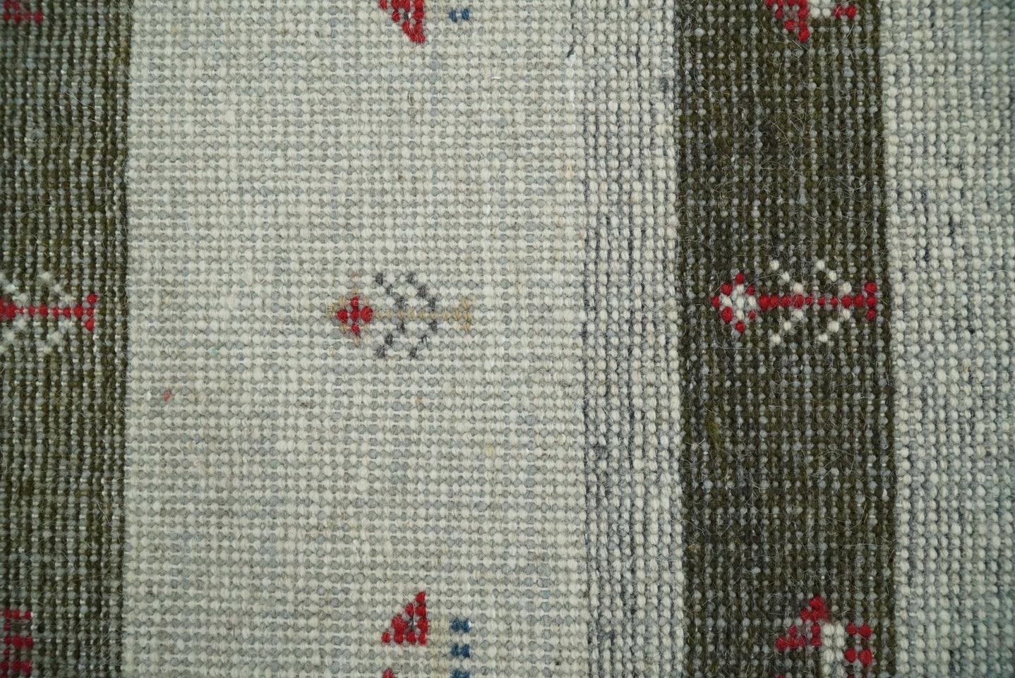 Small 1.5x2 White and Brown Wool Hand Knotted traditional Vintage Antique Southwestern Tribal Gabbeh | TRDCP356152 - The Rug Decor