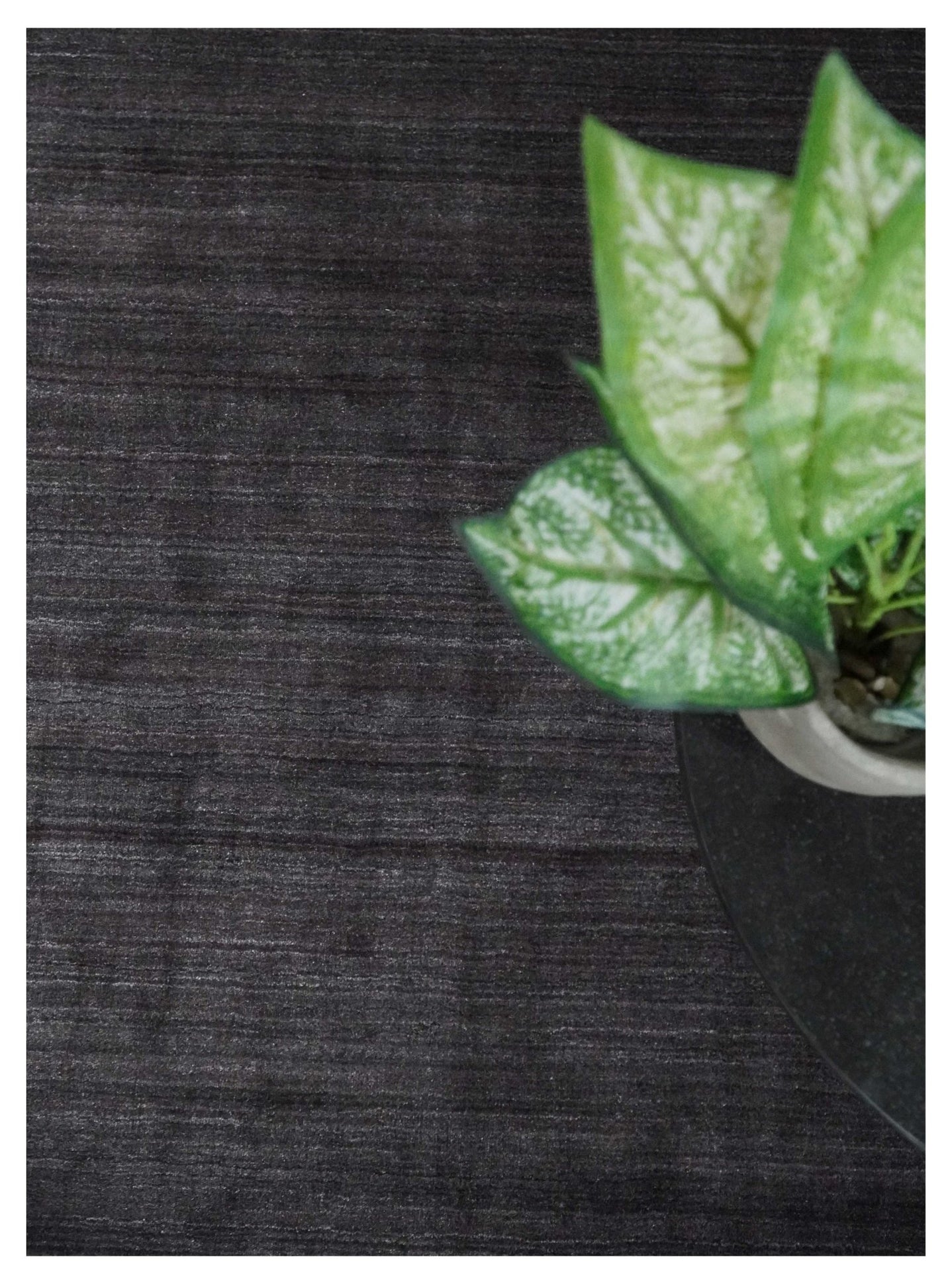 Solid Dark Purple Scandinavian 5x7 Blended Wool Flatwoven Area Rug, Dinning, Kids Rug | HL38 - The Rug Decor