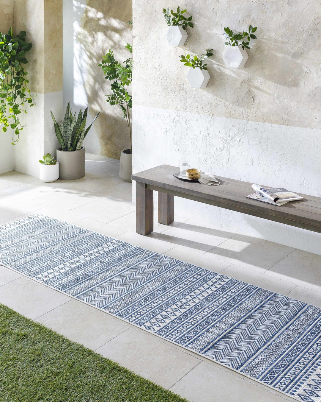 Traditional Contemporary Ivory and Blue Tribal Design Outdoor Area Rug - The Rug Decor