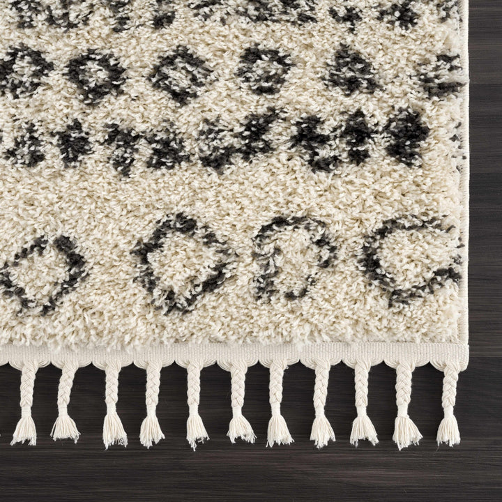 Traditional Design Beige and Charcoal Machine Woven Moroccan Tribal Trellis Rug - The Rug Decor