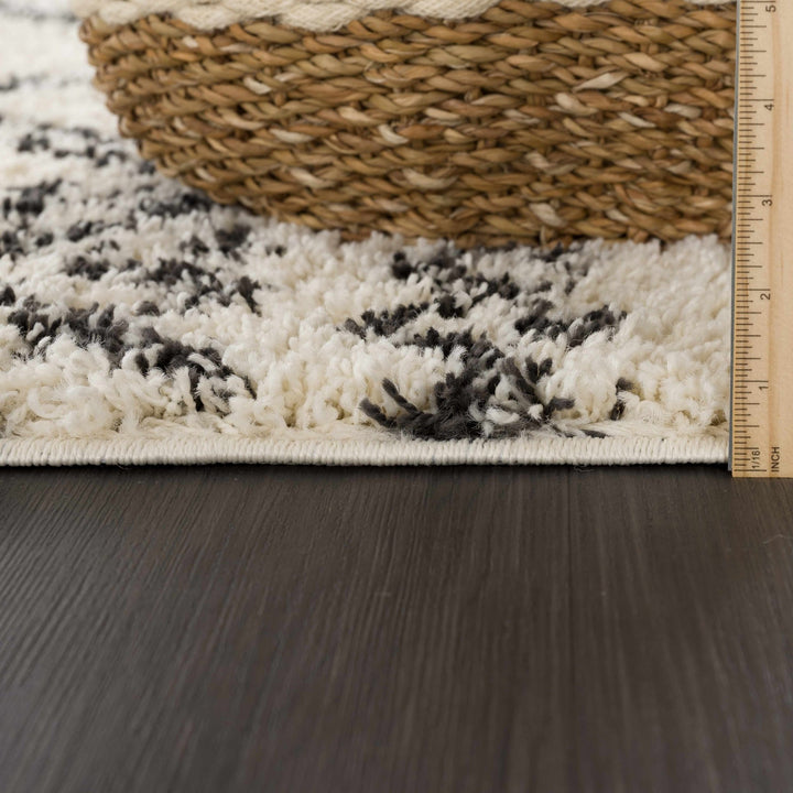 Traditional Design Beige and Charcoal Machine Woven Moroccan Tribal Trellis Rug - The Rug Decor
