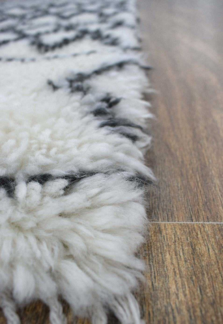 Traditional Hand Made New Zealand Wool 4' X 6' Area Rug |The Rug Decor | TRD172046 - The Rug Decor