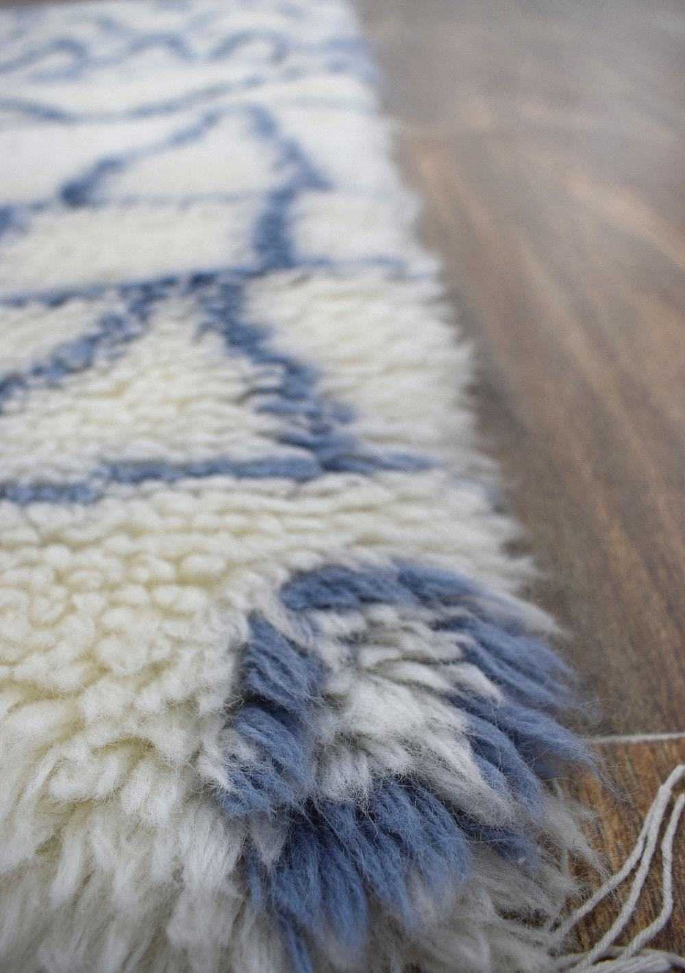 Traditional Hand Made New Zealand Wool 4' X 6' Rug |The Rug Decor | TRD171846 - The Rug Decor