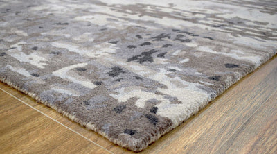 Traditional Handmade fine Wool Viscose 5' x 8' Area Rug | TRD634658 - The Rug Decor