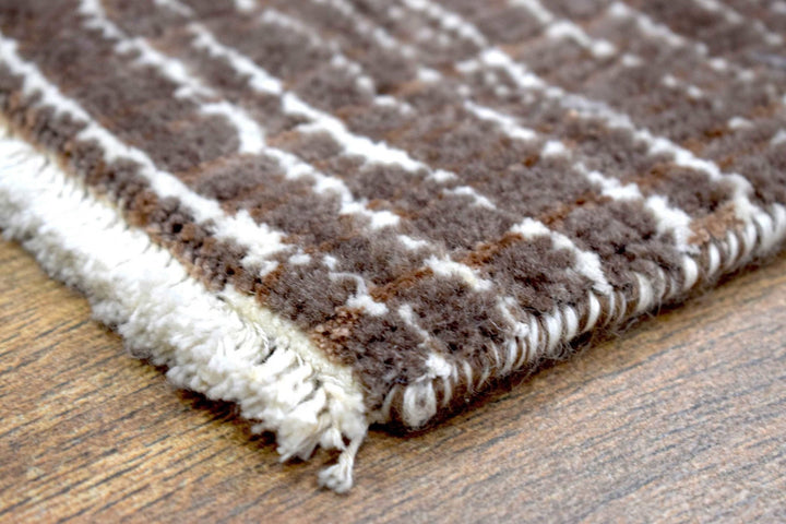 Traditional Handmade Wool & Viscose 2' by 3' Area Rug | TRD140323 - The Rug Decor