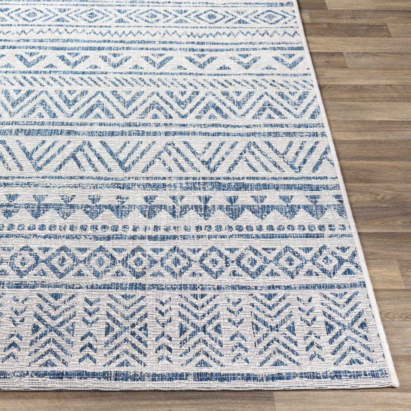 Traditional Tribal look Ivory and Blue Indoor and Outdoor Area Rug - The Rug Decor
