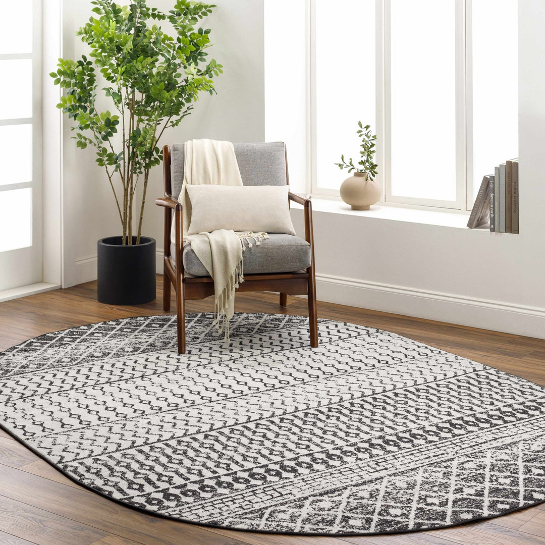 Tribal look Ivory and Charcoal Traditional Geometrical Design Rug - The Rug Decor
