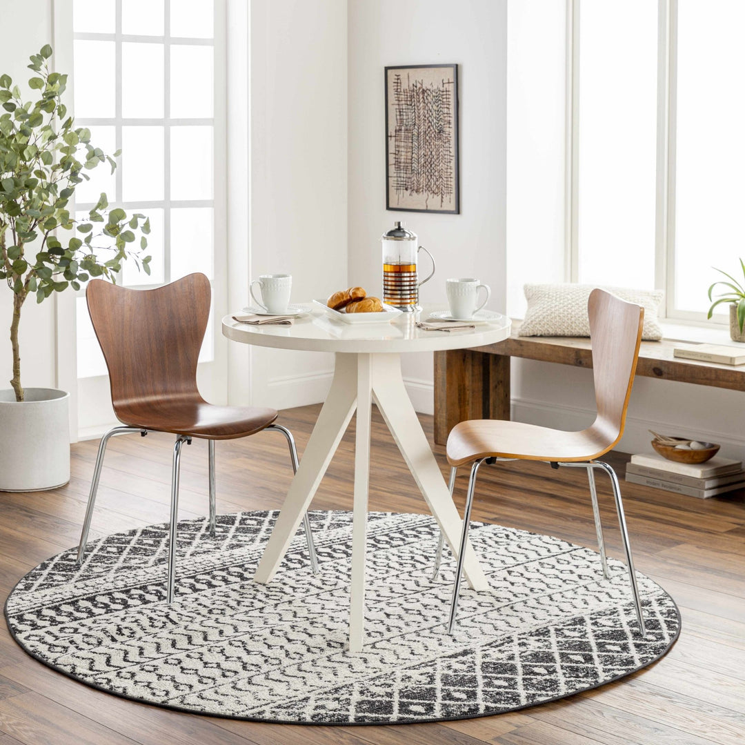 Tribal look Ivory and Charcoal Traditional Geometrical Design Rug - The Rug Decor