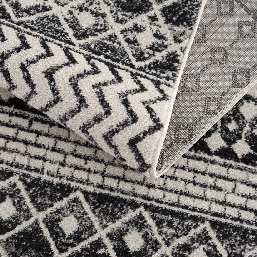 Tribal look Ivory and Charcoal Traditional Geometrical Design Rug - The Rug Decor