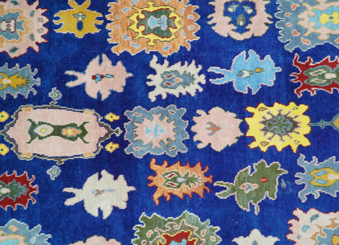 Vibrant 8x10 Hand Knotted Blue and Ivory Traditional Persian Eclectic Colorful Wool Rug | TRDCP776810 - The Rug Decor