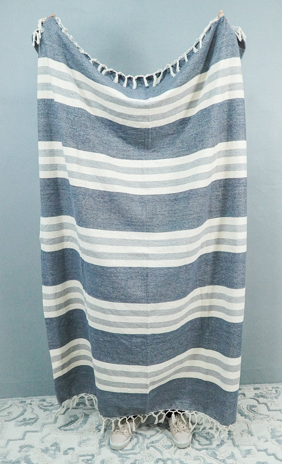 Woven White and Blue Cotton Throw Blanket | THW001 - The Rug Decor